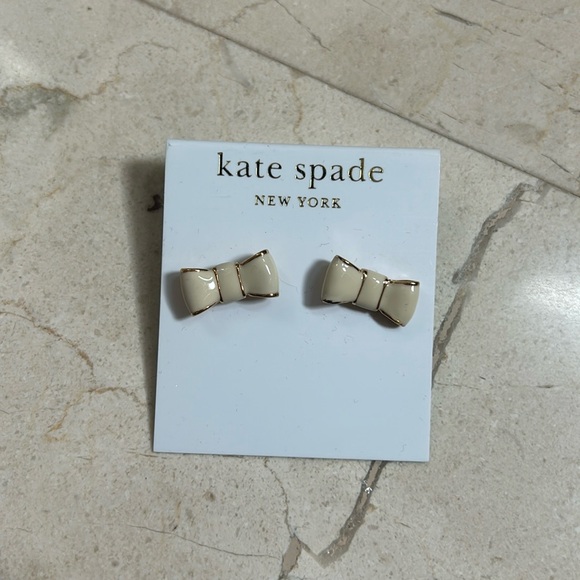 Kate Spade “Take a Bow” earrings - Picture 1 of 2